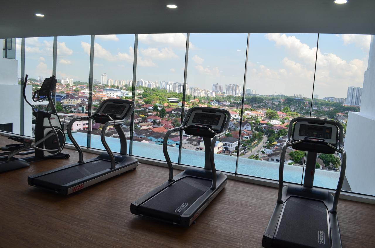 1 Tebrau Suites By Subhome Johor Bahru Exterior foto