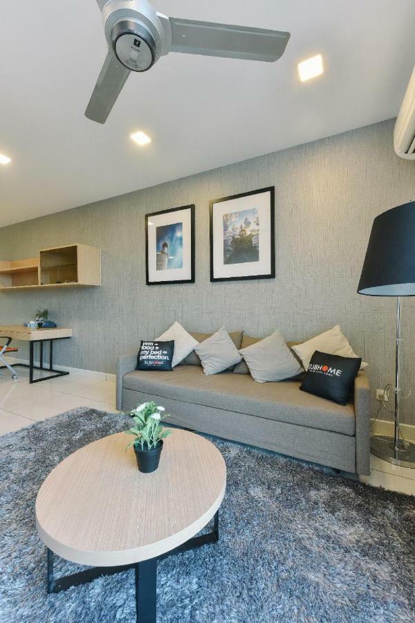 1 Tebrau Suites By Subhome Johor Bahru Exterior foto