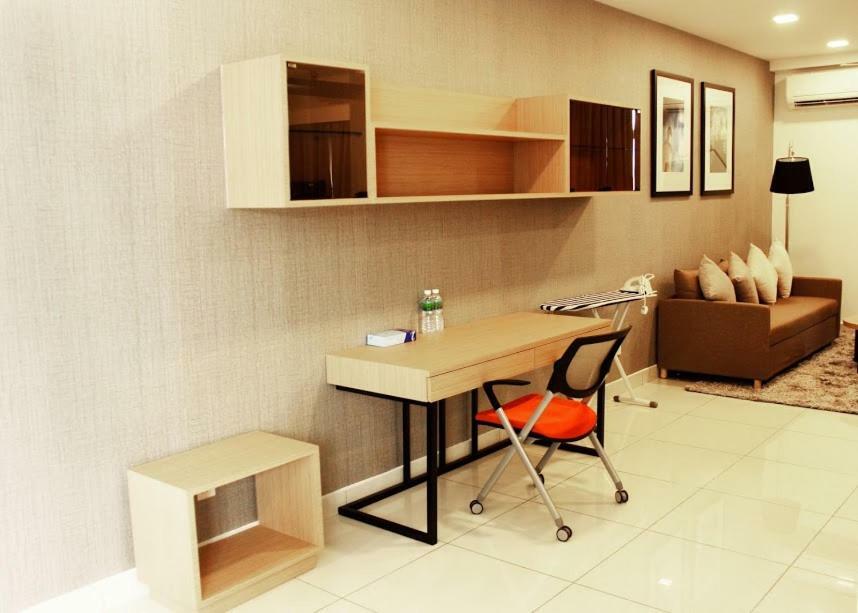 1 Tebrau Suites By Subhome Johor Bahru Exterior foto