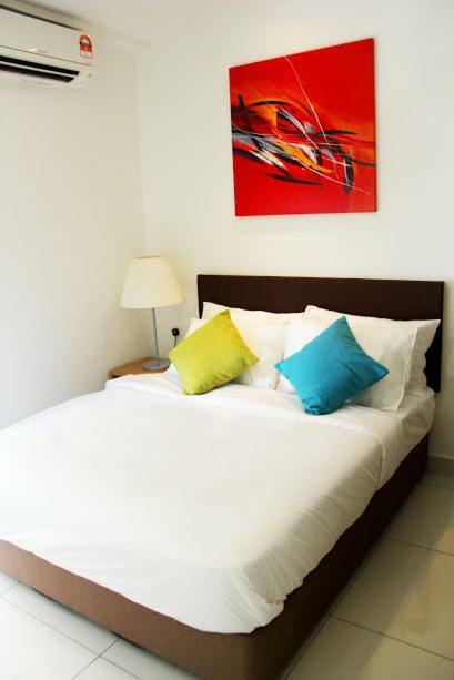 1 Tebrau Suites By Subhome Johor Bahru Exterior foto